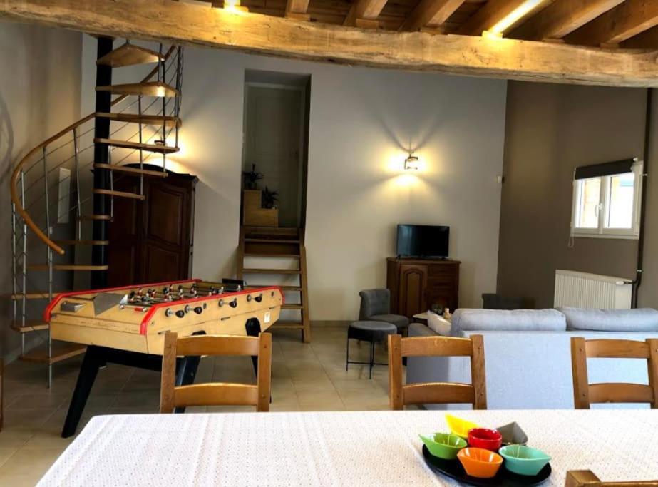 Gite La Bergerie, Piscine Chauffee, Couzon Zewnętrze zdjęcie
